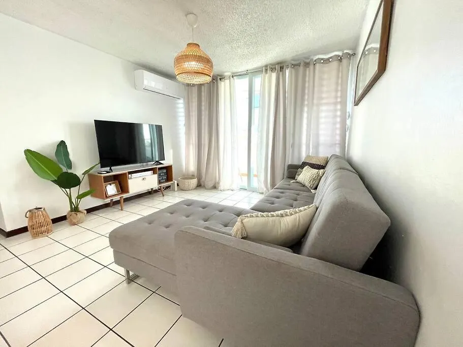 Lovely 2 Bedroom Condo 2Min Walking To The Beach Luquillo Apartment