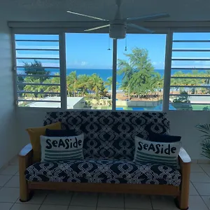 Apartment & Ocean Breeze, Luquillo